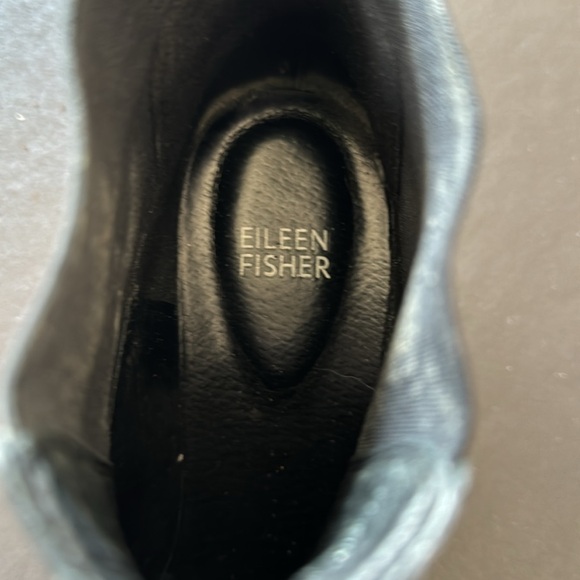 Eileen Fisher Sz 7 Chelsea Wedge Patent Leather Booties - Picture 10 of 11